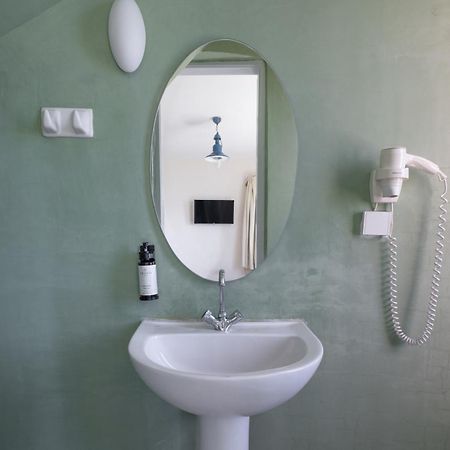 Red Tower Hotel 니키아나 외부 사진